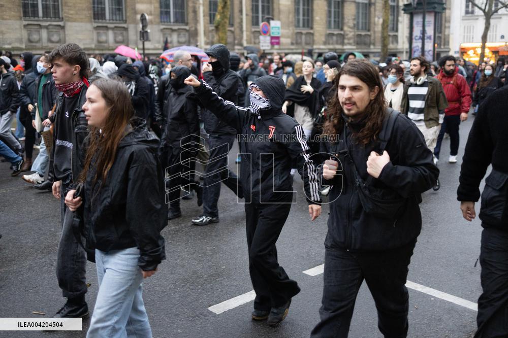 Protest against Racism and Fascism - Paris RL