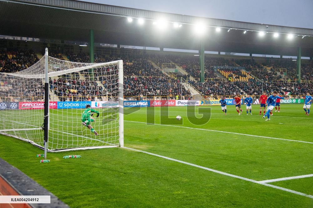 CALCIO - UEFA Campionato Europeo - UEFA U19 European Championship Elite Round - Italy vs Spain