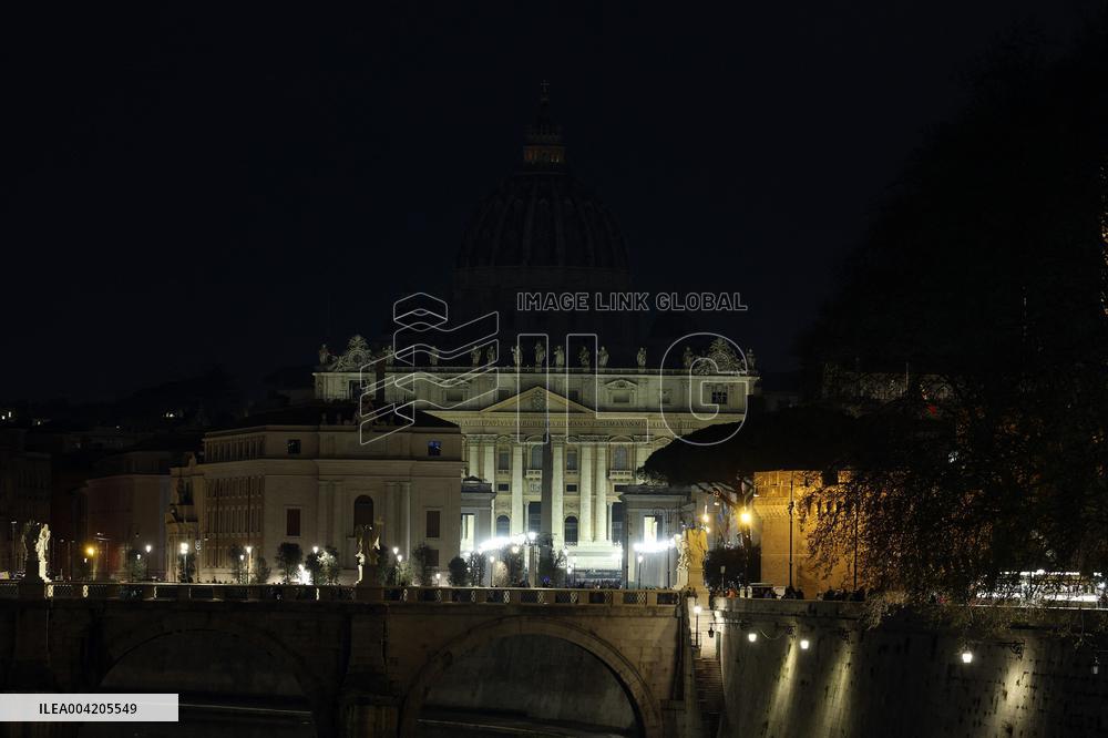 Earth Hour Day:  The lights of the dome of St. Peter's Basilica will be turned off for one hour, energy saving on march 22, 2025