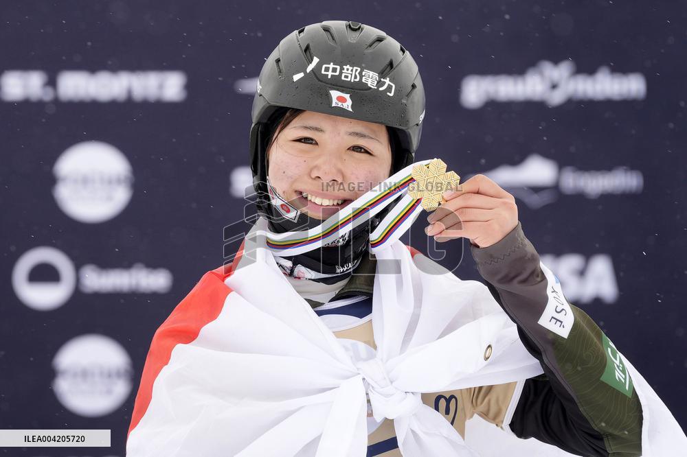 Snowboarding: World championships
