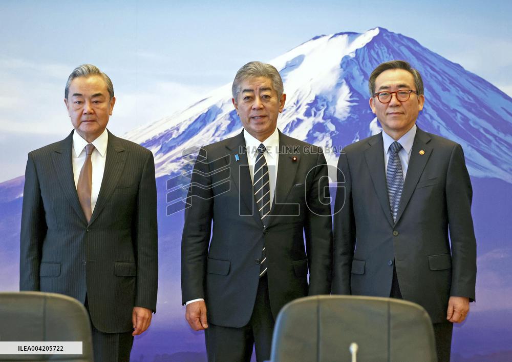 Japan-China-S. Korea talks