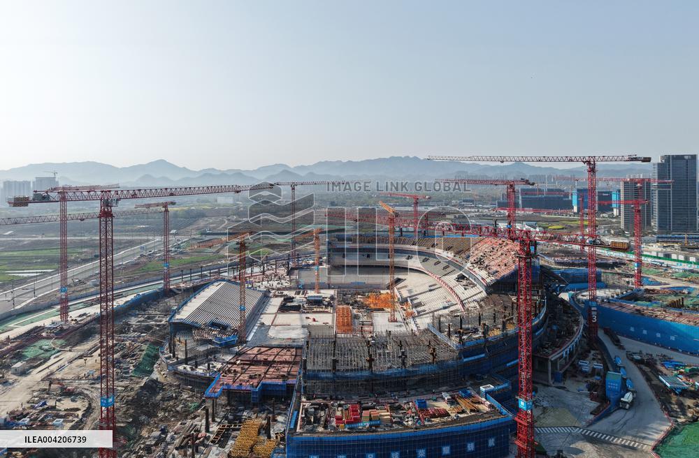 Zhejiang's First Large-scale Professional Football Stadium Const
