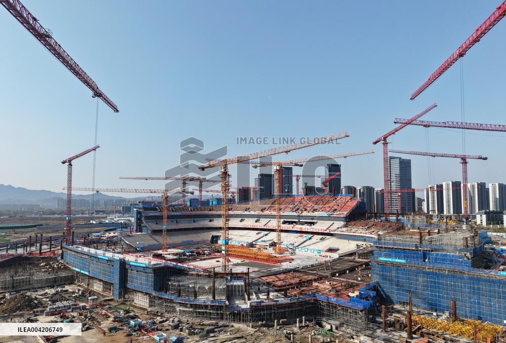 Zhejiang's First Large-scale Professional Football Stadium Const
