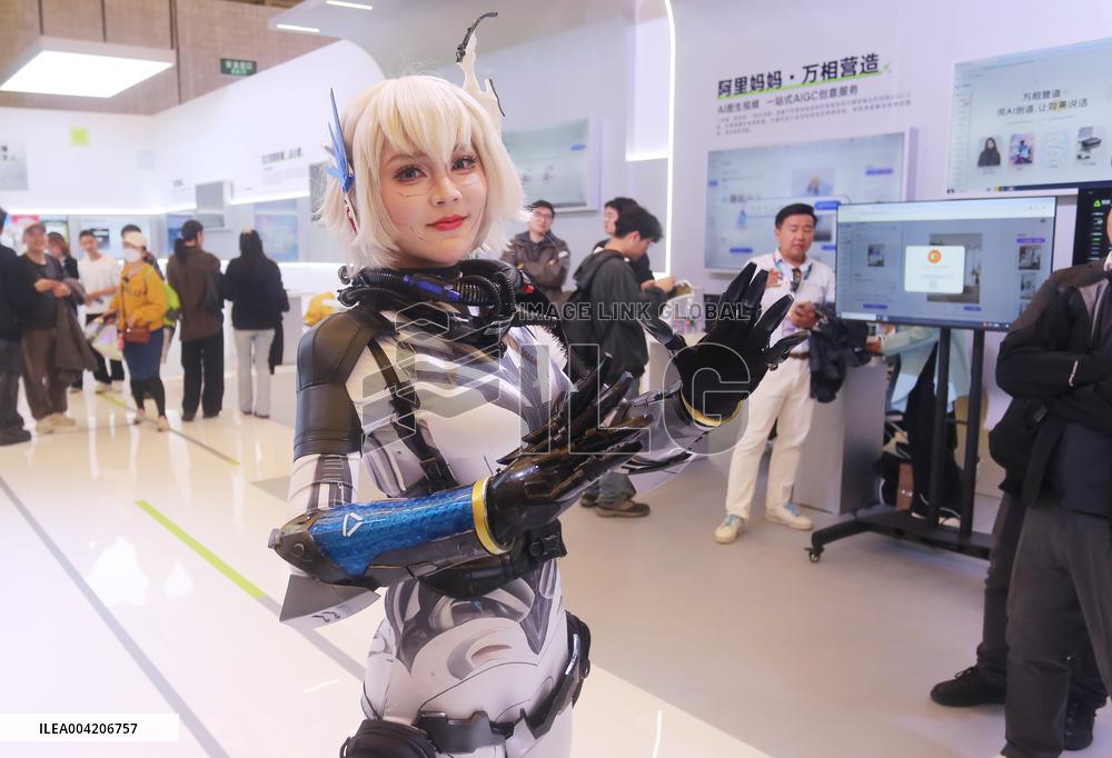 Virtual Home Experience Cabin at 2025 AWE in Shanghai