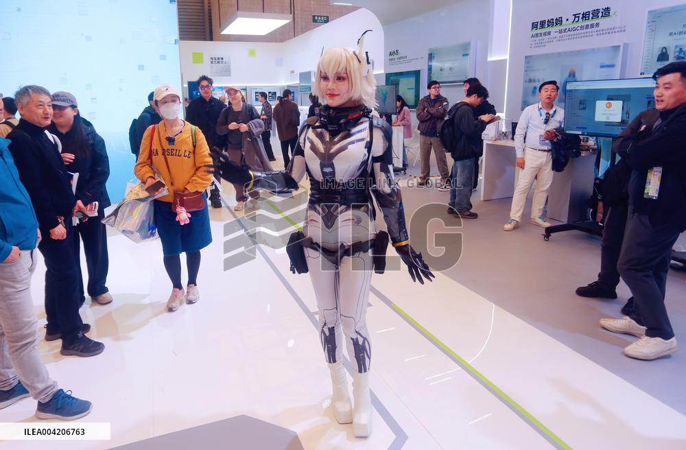 Virtual Home Experience Cabin at 2025 AWE in Shanghai