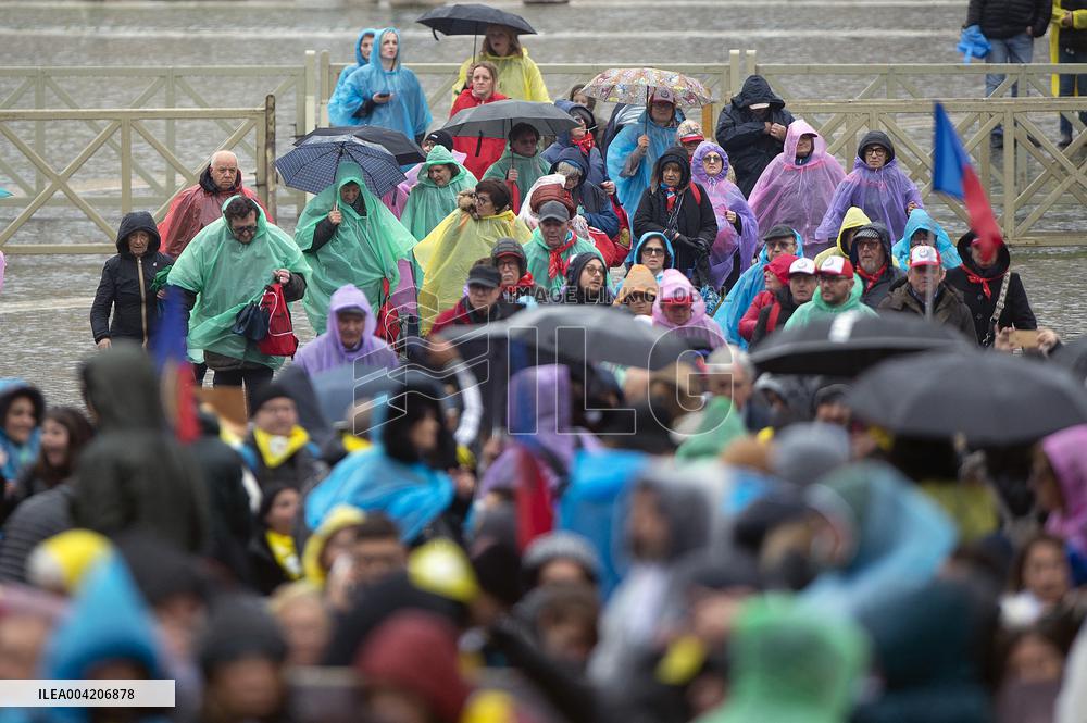 Mass For The Jubilar Pilgrims From Naples - Vatican