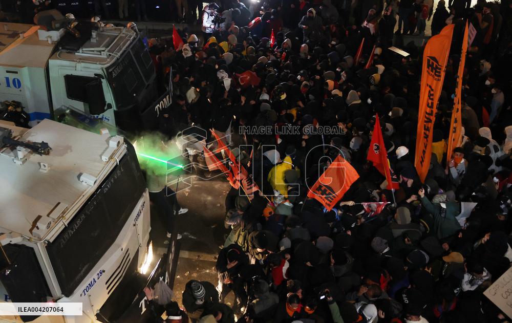 Protests Intensify For Fourth Night After Istanbul Mayor's Arrest - Ankara