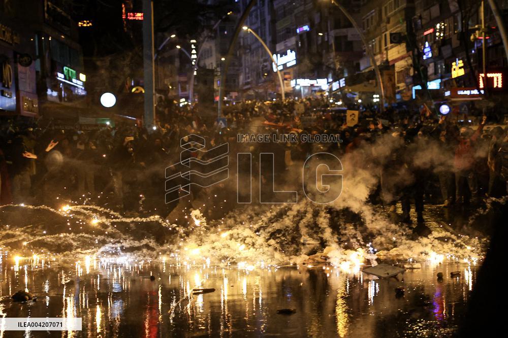 Protests Intensify For Fourth Night After Istanbul Mayor's Arrest - Ankara