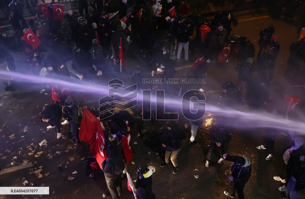 Protests Intensify For Fourth Night After Istanbul Mayor's Arrest - Ankara