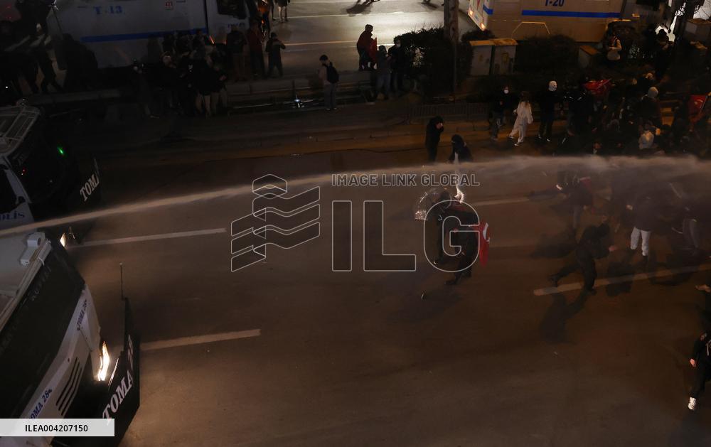 Protests Intensify For Fourth Night After Istanbul Mayor's Arrest - Ankara