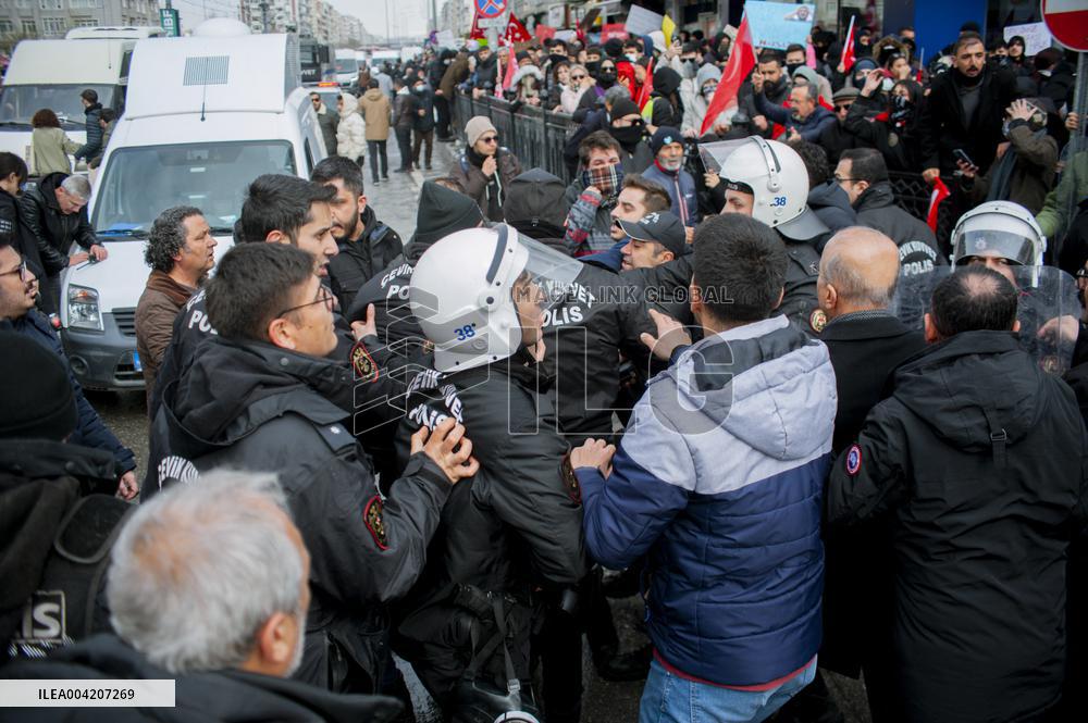 Thousands protest over Istanbul mayor arrest - Kayseri