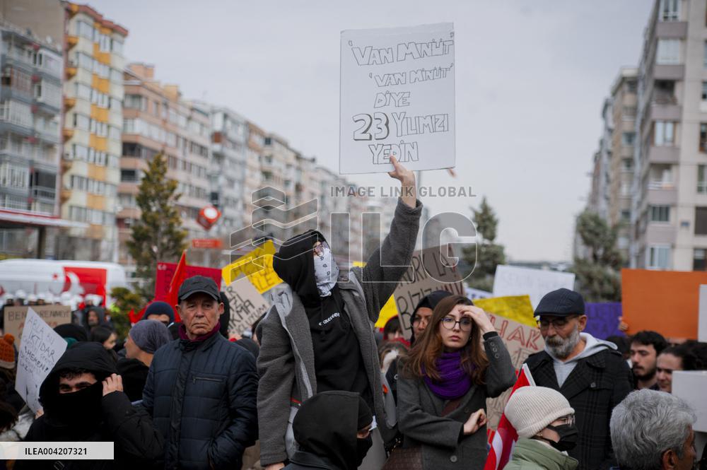 Thousands protest over Istanbul mayor arrest - Kayseri