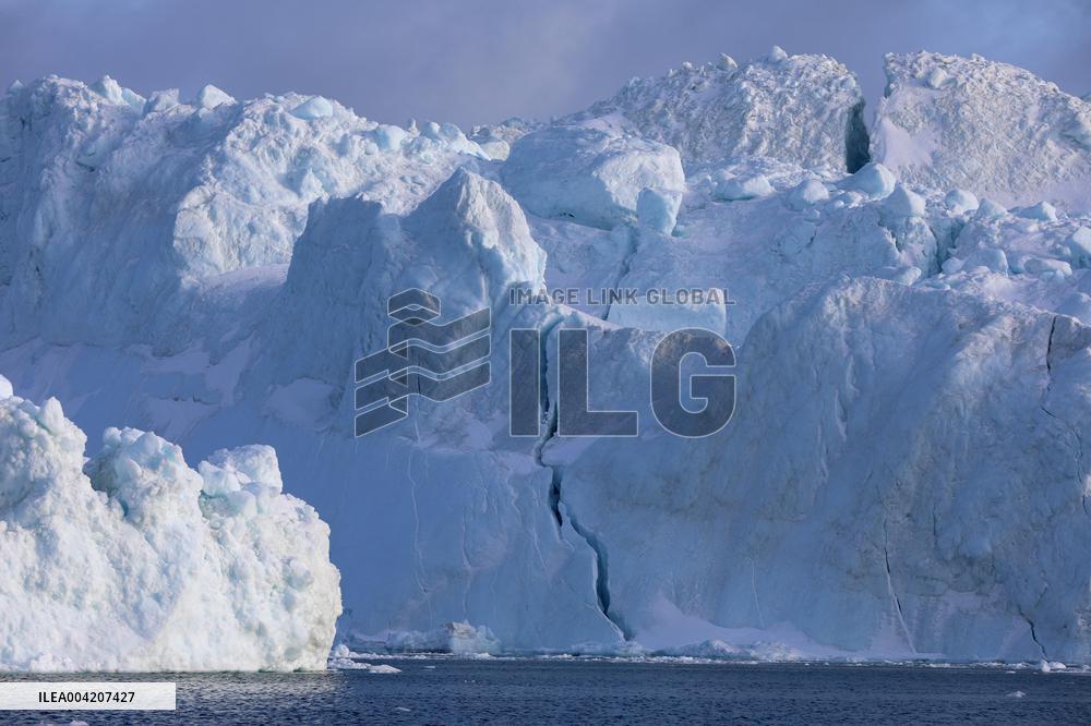 Icebergs at the Disko Bay close to Ilulissat - Greenland