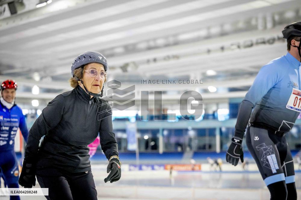 Princess Margriet and Family on the Thialf ice rink