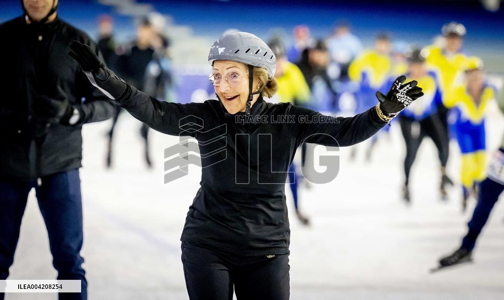 Princess Margriet and Family on the Thialf ice rink