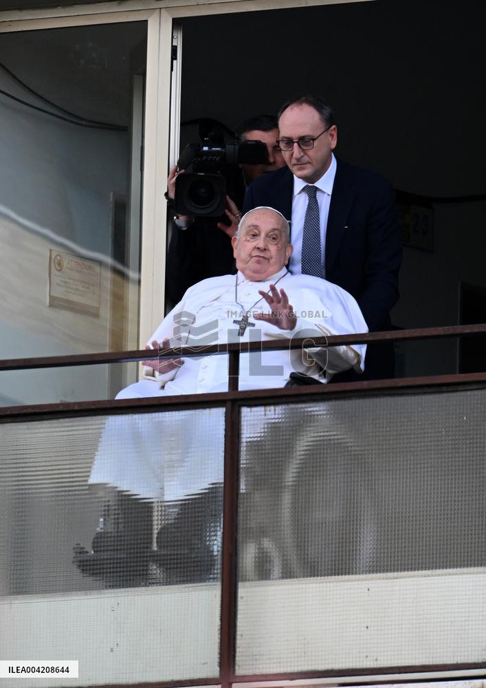 Pope Francis Greets Crowds Before Discharge From Hospital  - Rome
