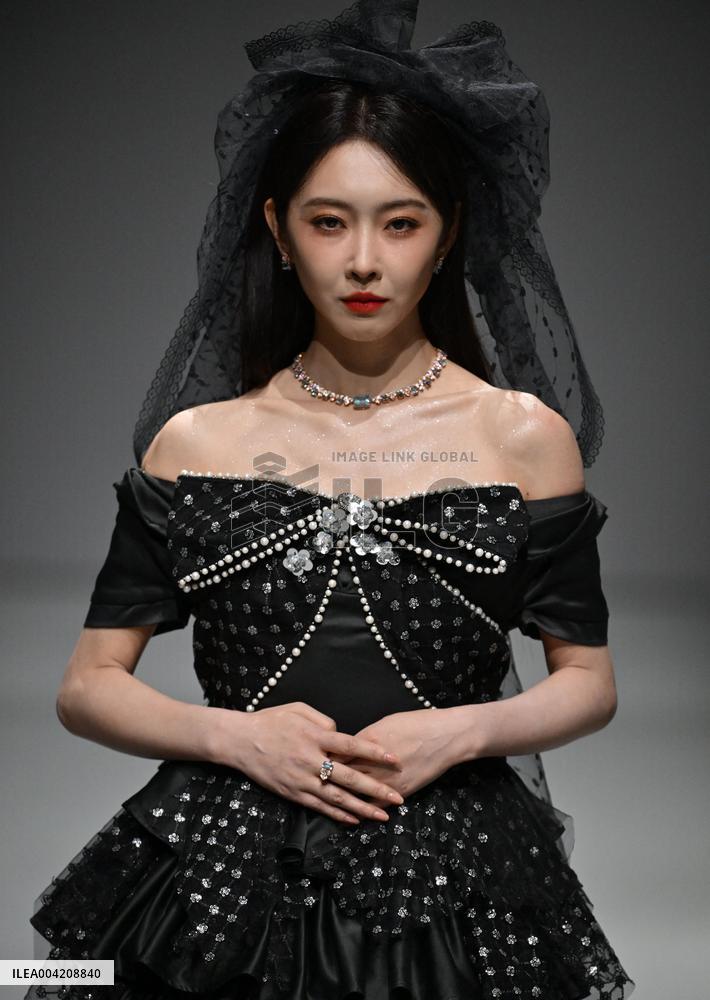 Beijing Fashion Week - Bronze Lucia Runway