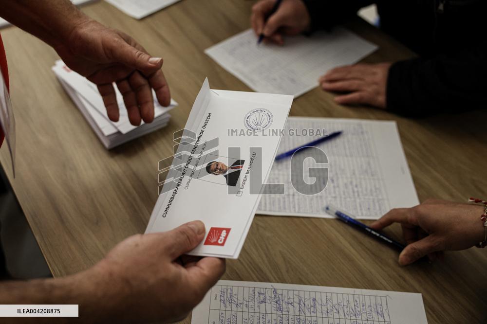 Turkish opposition party members, others head to polls for primary election - Ankara