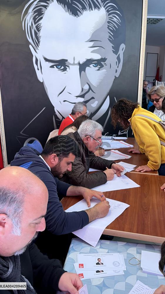 Turkish opposition holds historic primary as Istanbul Mayor Imamoglu jailed