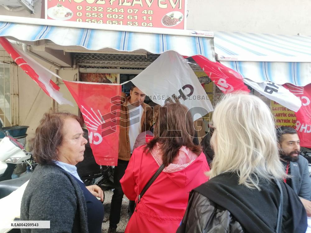 Turkish opposition holds historic primary as Istanbul Mayor Imamoglu jailed