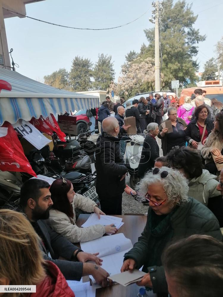 Turkish opposition holds historic primary as Istanbul Mayor Imamoglu jailed