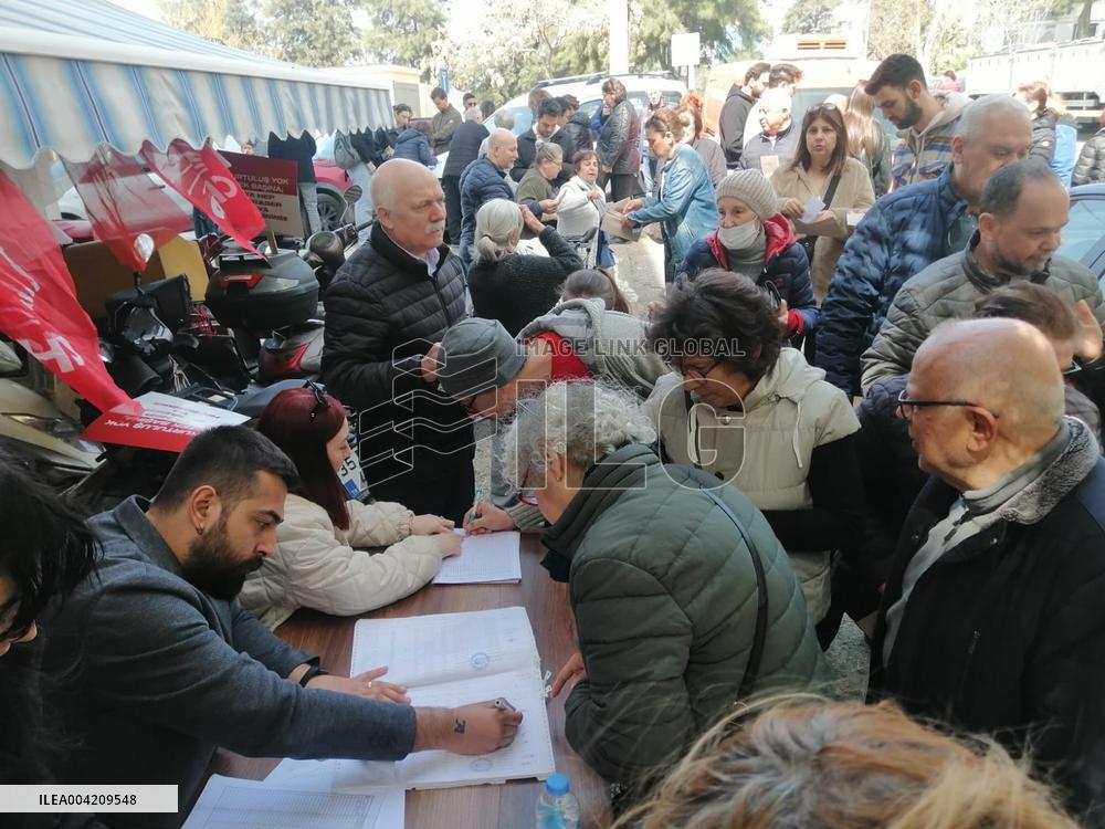 Turkish opposition holds historic primary as Istanbul Mayor Imamoglu jailed