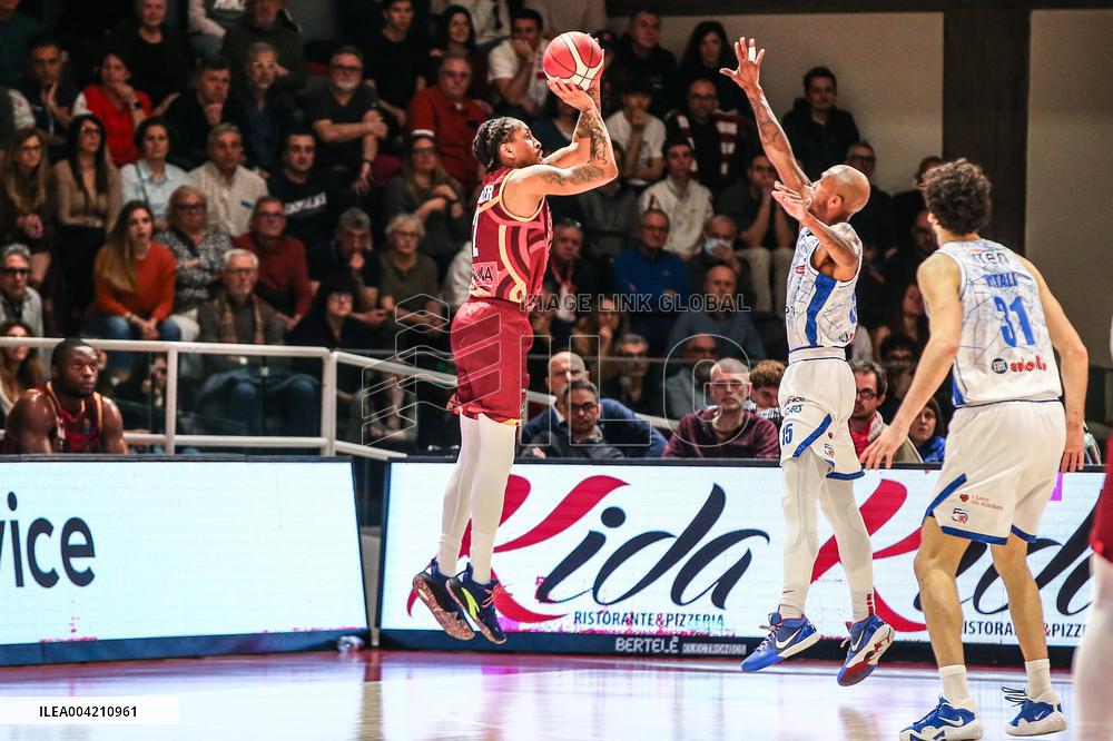 BASKET - Serie A - Unahotels Reggio Emilia vs Umana Reyer Venezia