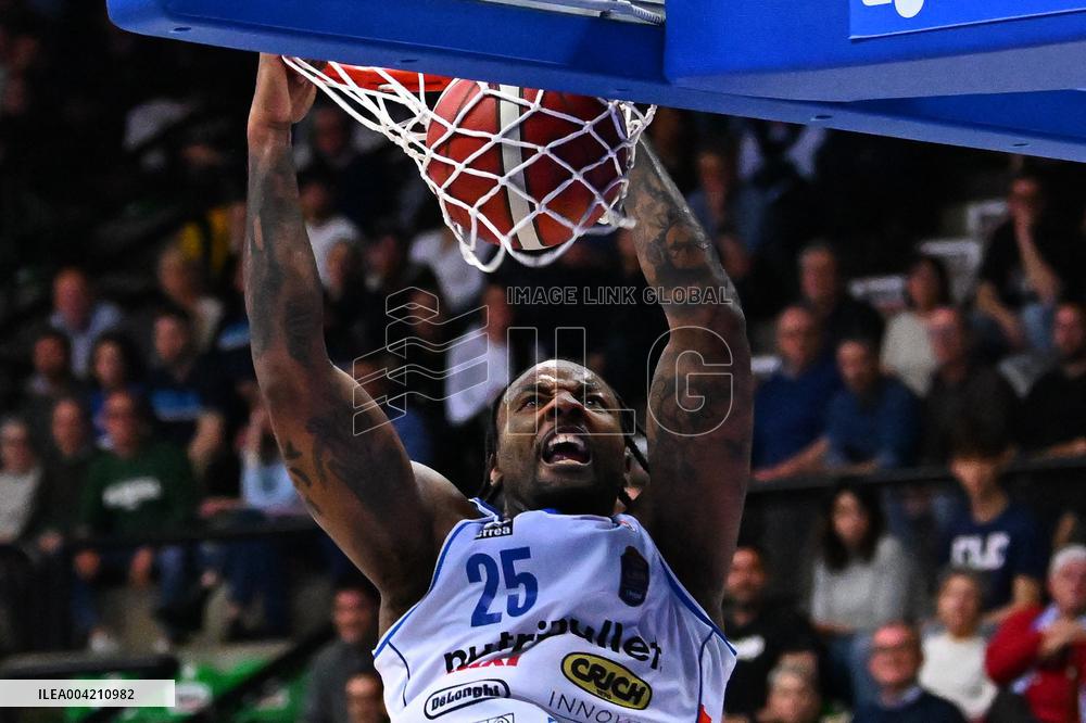 BASKET - Serie A - Nutribullet Treviso Basket vs Openjobmetis Varese