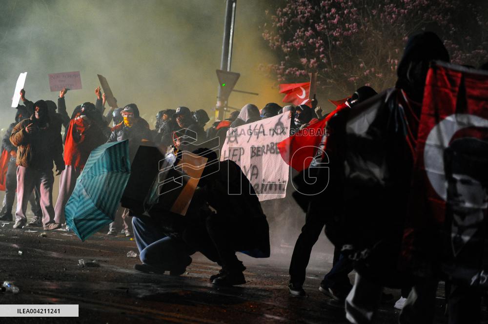 Protests Intensify For Fifth Night As Istanbul Mayor Imamoglu Jailed
