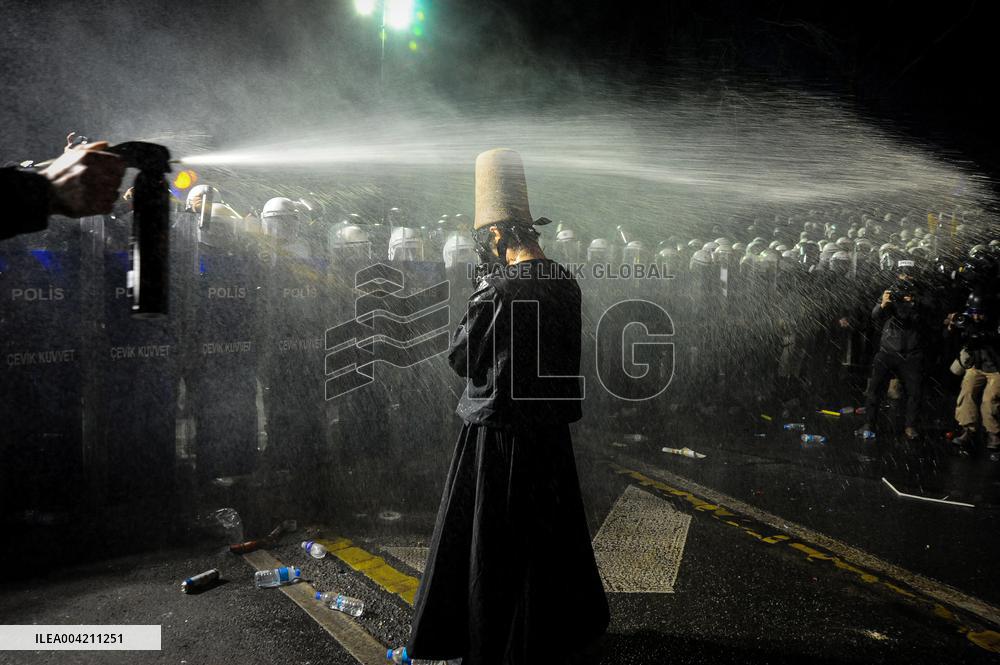 Protests Intensify For Fifth Night As Istanbul Mayor Imamoglu Jailed