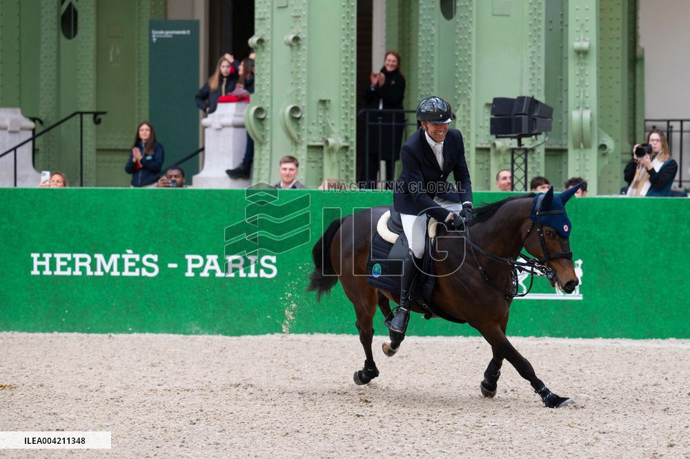Simon Delestre And Cayman Jolly Jumper Win The Grand Prix Hermes - Paris