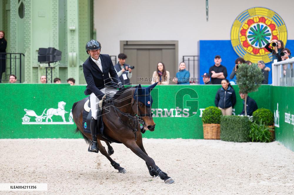 Simon Delestre And Cayman Jolly Jumper Win The Grand Prix Hermes - Paris