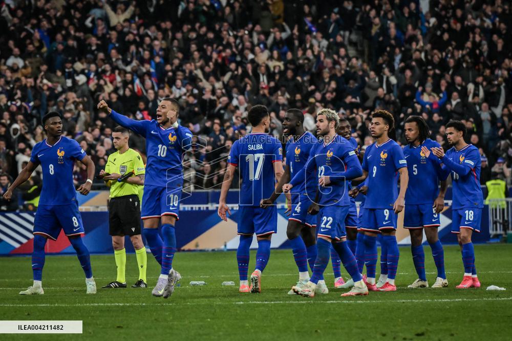 Nations League - France v Croatia - FA