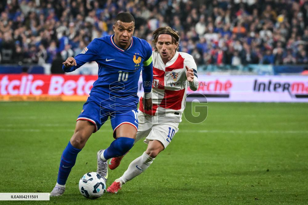 Nations League - France v Croatia - FA
