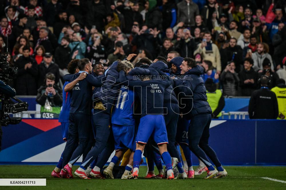 Nations League - France v Croatia - FA