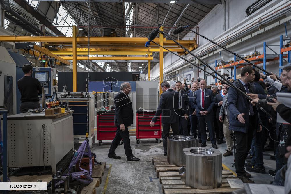 Francois Bayrou during a visit focused on defence industry - Bourges