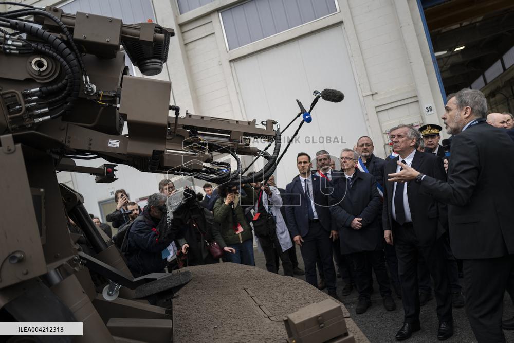 Francois Bayrou during a visit focused on defence industry - Bourges