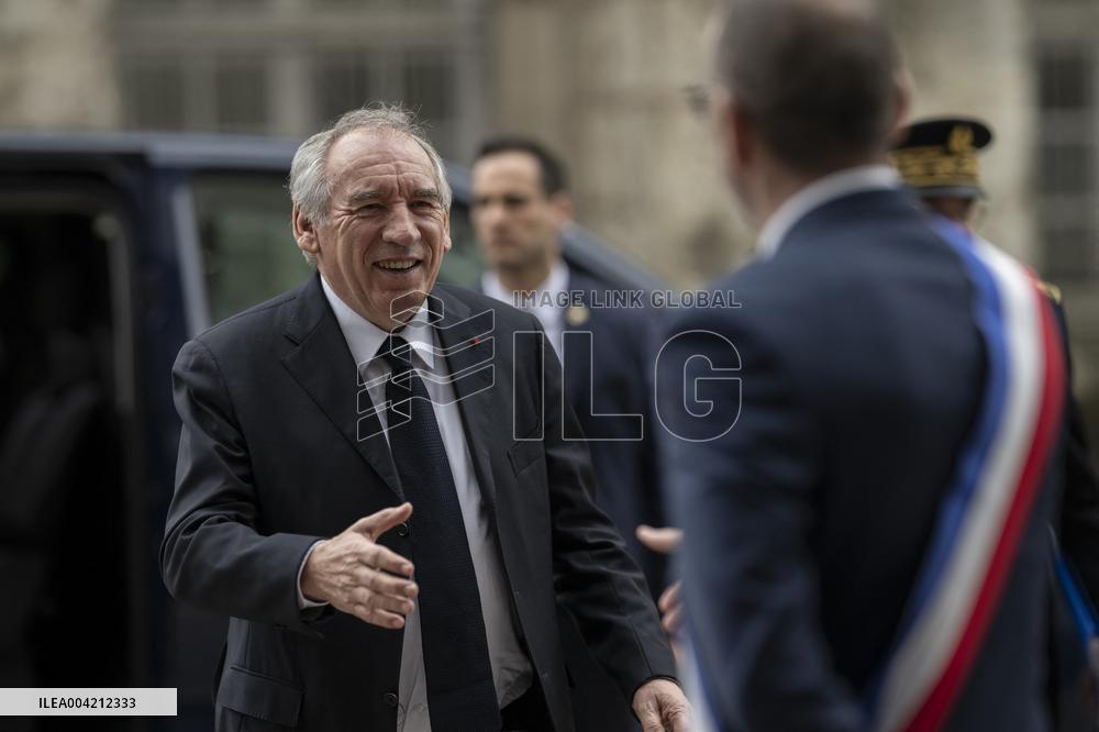 Francois Bayrou during a visit focused on defence industry - Bourges