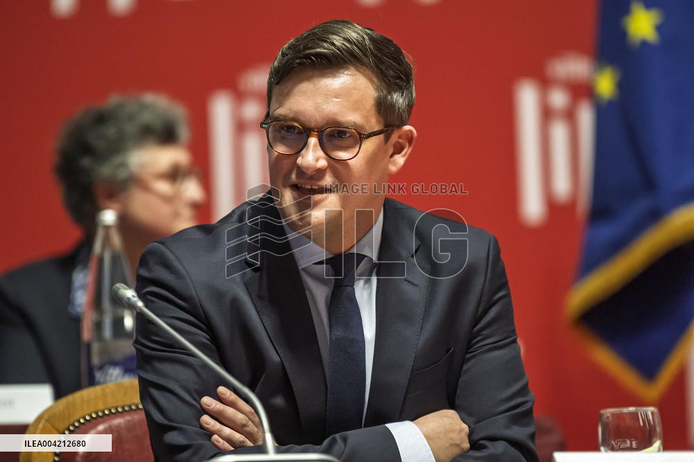 Arnaud Deslandes Elected Mayor Of Lille - France