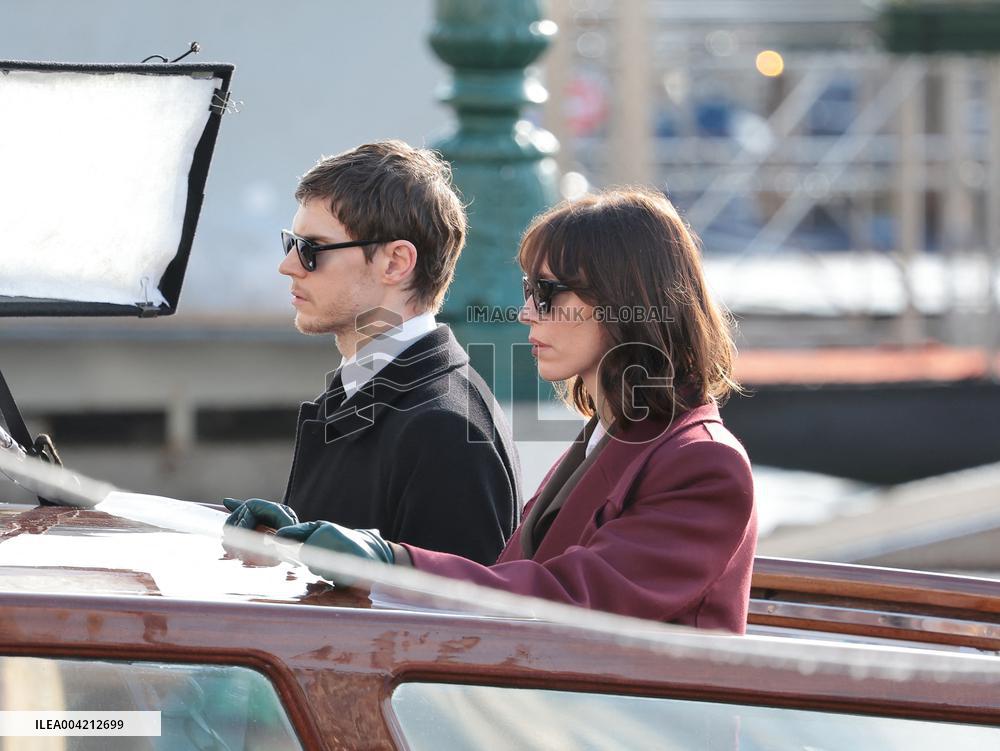 Rebecca Hall On Set - Venice