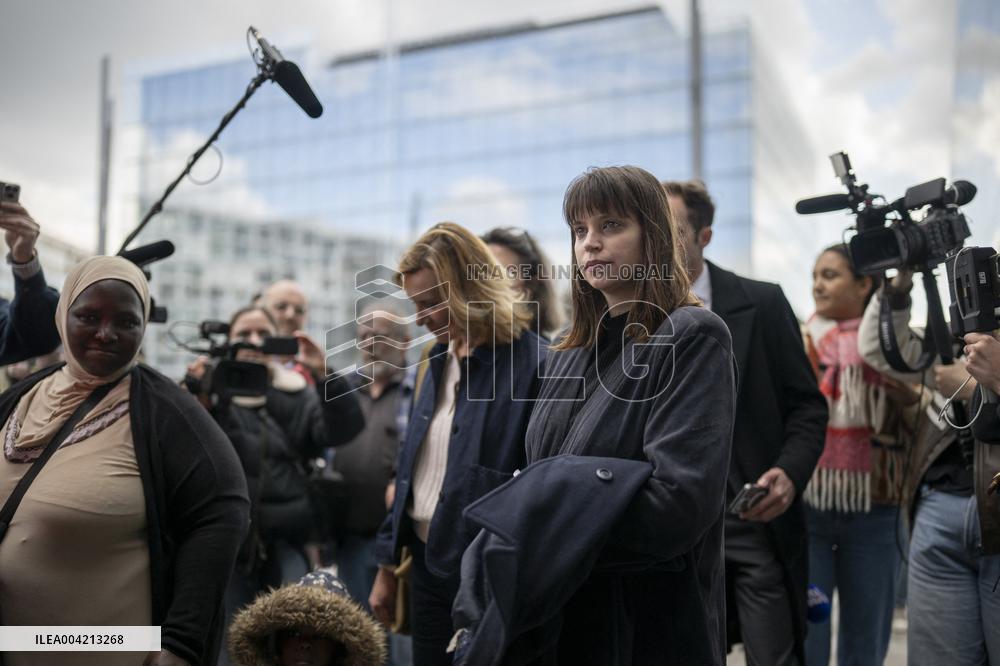 Victims Arrive At Depardieu Trial For Sexual Assault - Paris
