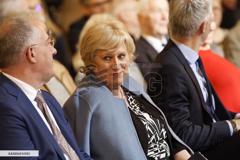 Laurent Wauquiez during a campaign meeting - Compiegne
