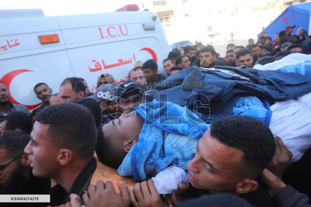 The funeral of Palestinian journalist in Beit Lahia - Gaza