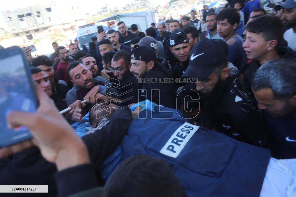 The funeral of Palestinian journalist in Beit Lahia - Gaza