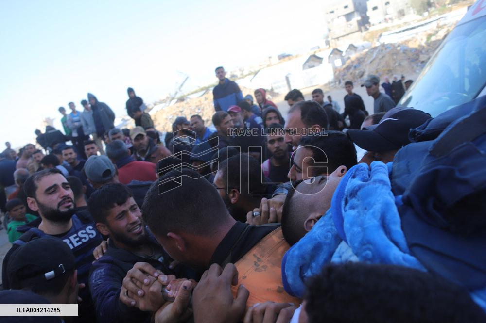 The funeral of Palestinian journalist in Beit Lahia - Gaza