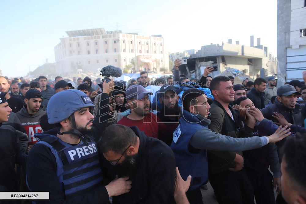The funeral of Palestinian journalist in Beit Lahia - Gaza