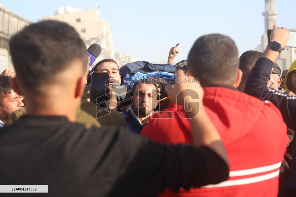 The funeral of Palestinian journalist in Beit Lahia - Gaza