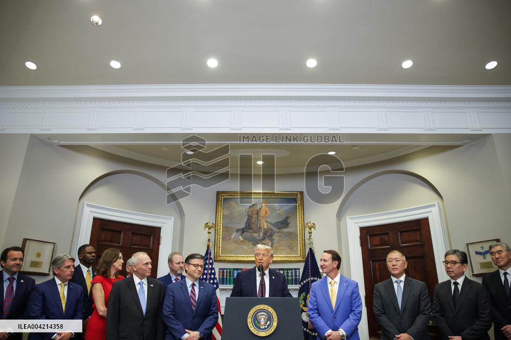DC: President Donald Trump speaks alongside Louisiana Governor Jeff Landry