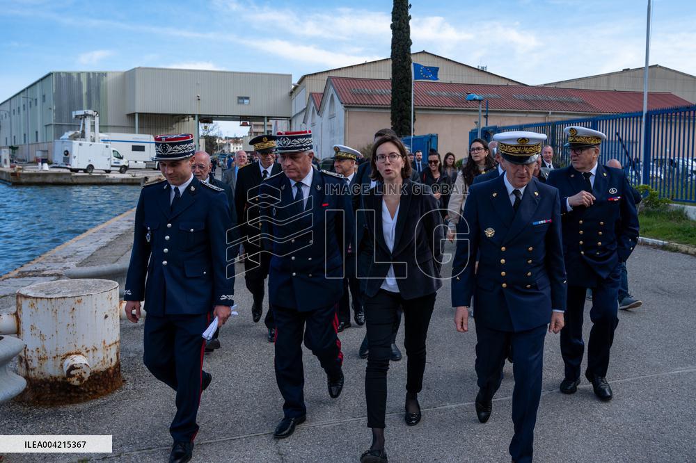 Amelie De Montchalin Visit To The Customs Services - La Seyne Sur Mer