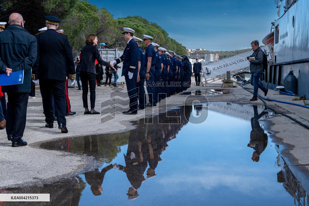 Amelie De Montchalin Visit To The Customs Services - La Seyne Sur Mer